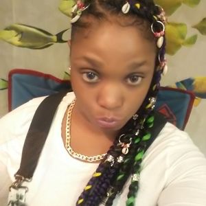 Meet your Posher, Tiffany